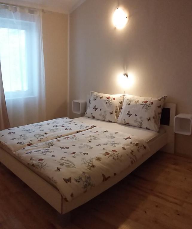 Apartment Anita Fazana Luaran gambar